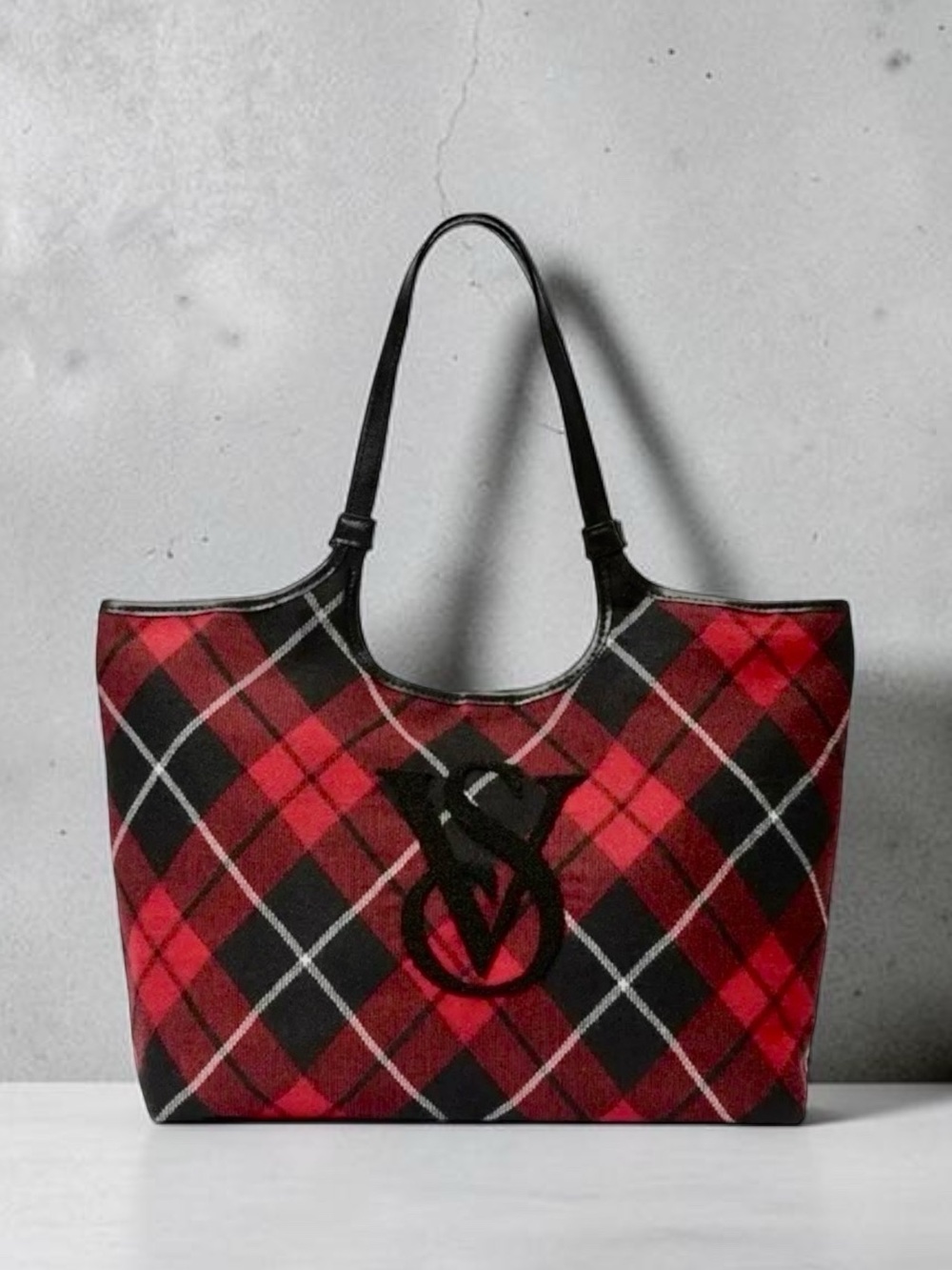 Victoria’s Secret, red and black plaid tote bag NWT